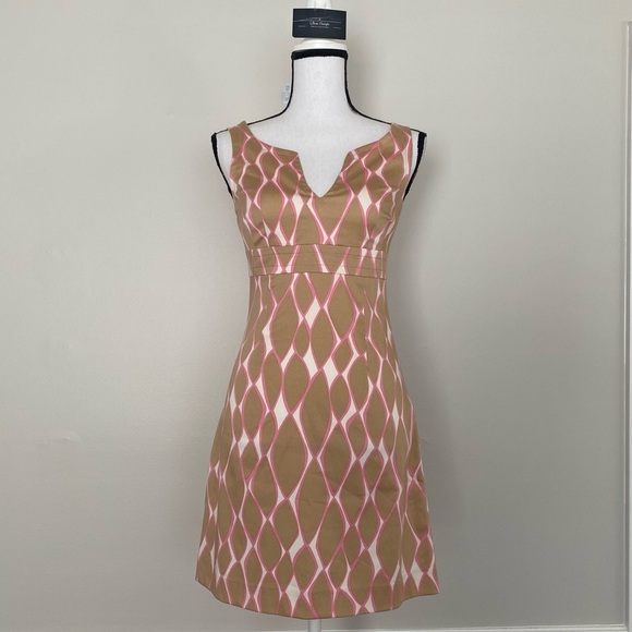 Trina Turk Mod Print Sleeveless Empire Mini Sheath Dress Size 2 - Picture 6 of 12